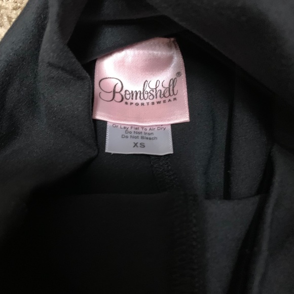 🛍SOLD🛍🆕bombshell sportswear leggings - Picture 3 of 6